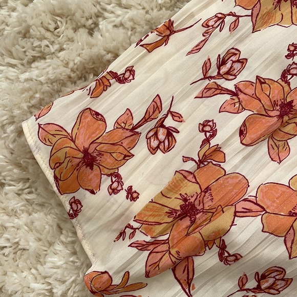 NWT Free People Ivory Combo Floral Tank Top Small - Picture 2 of 8